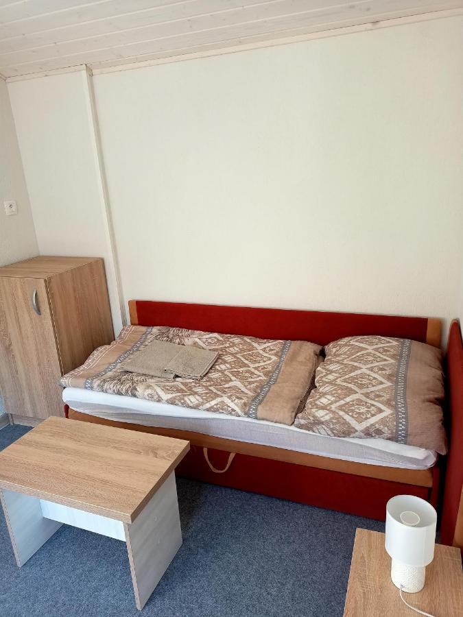 Apartment Tomas Jendral Spissky Stvrtok Exteriör bild